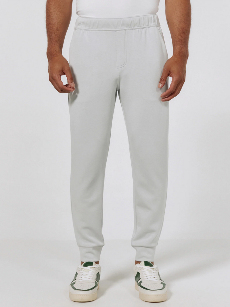 REV™ Jogger in Platinum