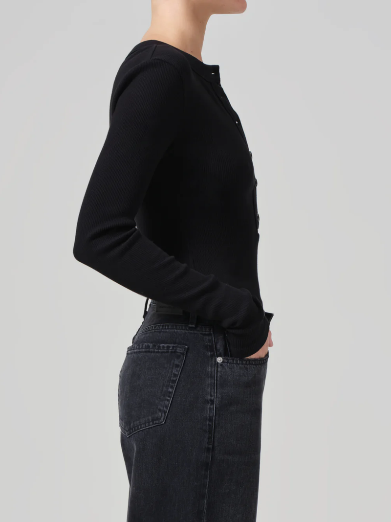 Varra Henley in Black