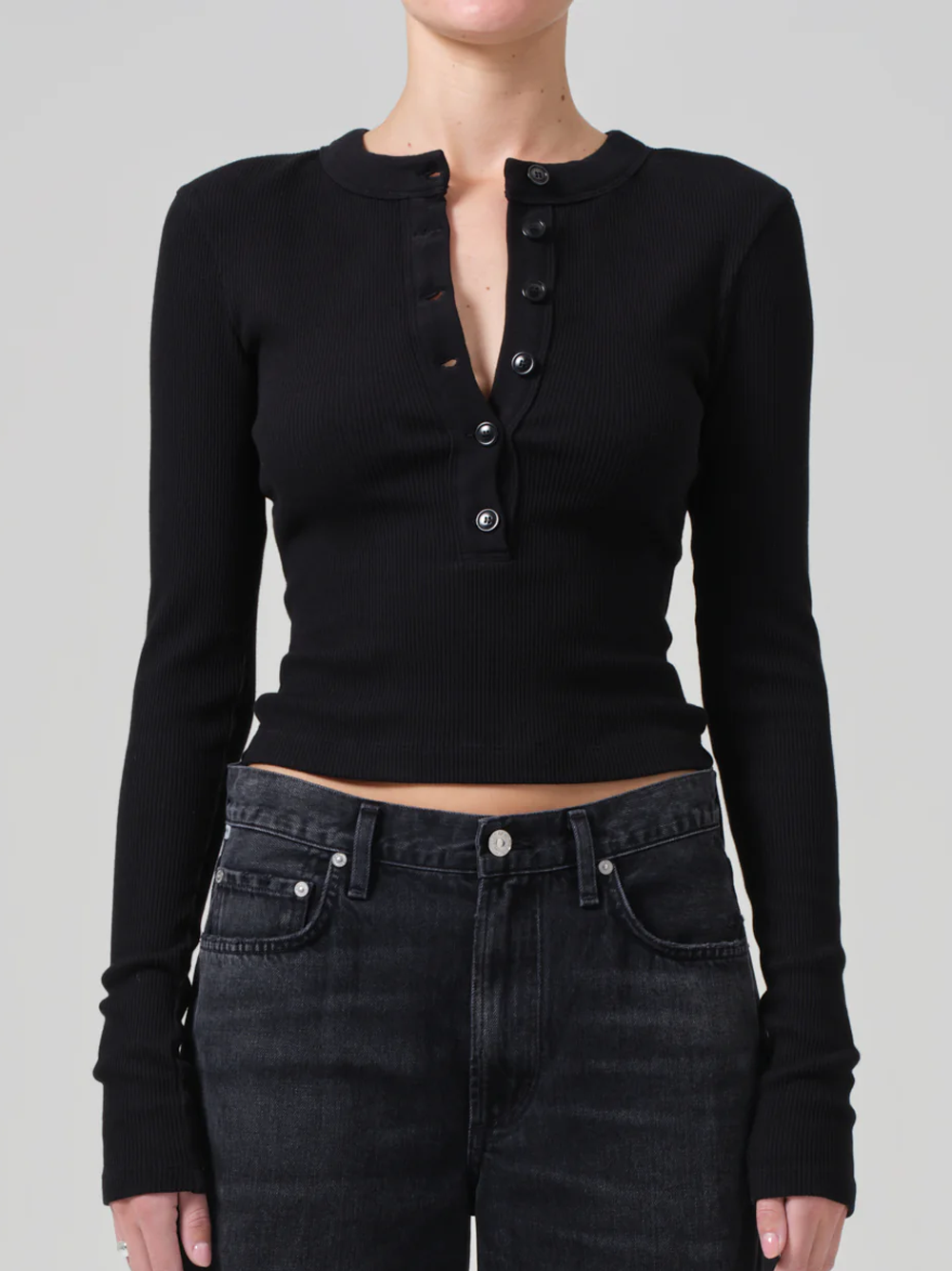 Varra Henley in Black