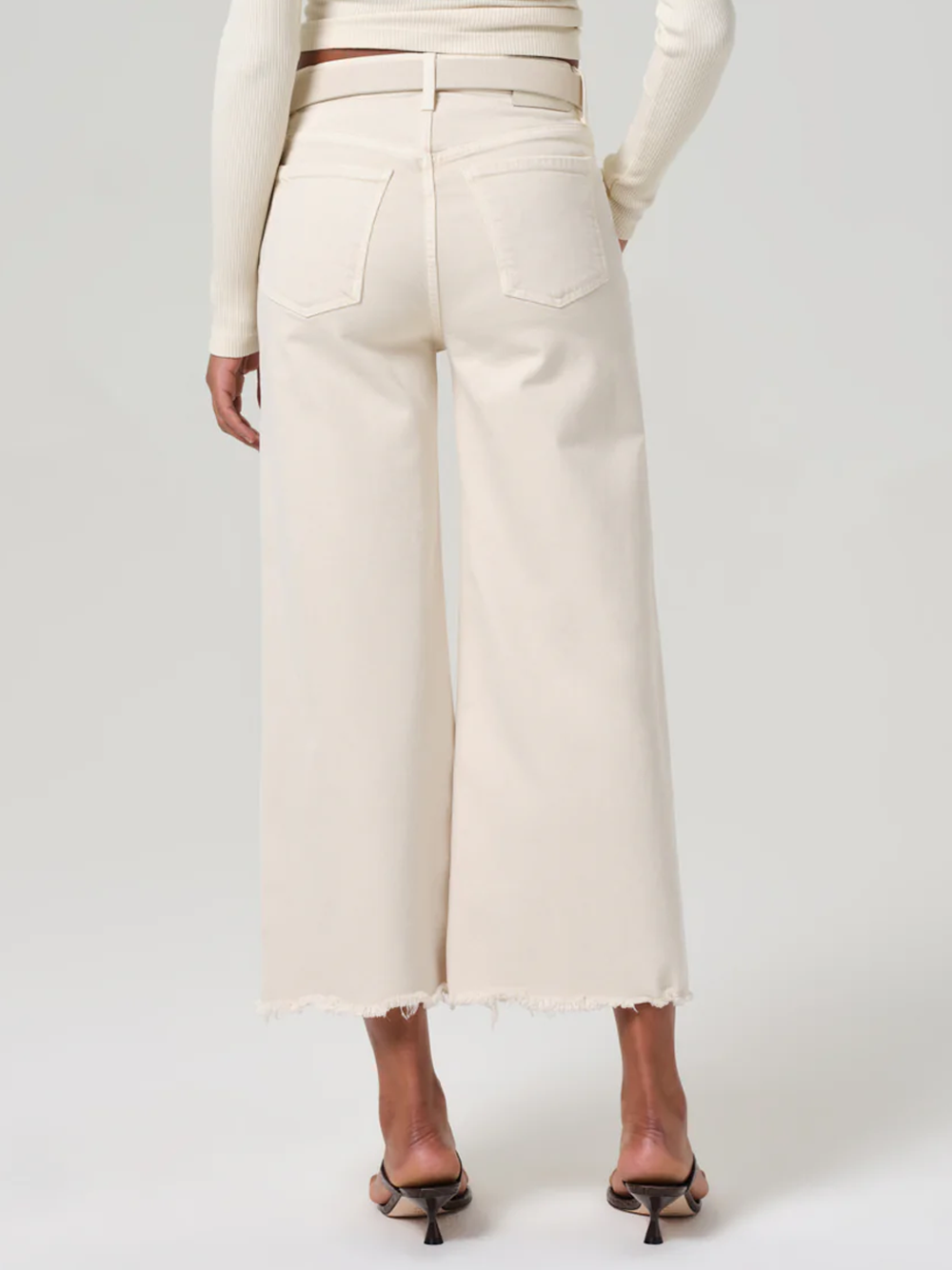 Lyra Wide Leg Crop in Almondette