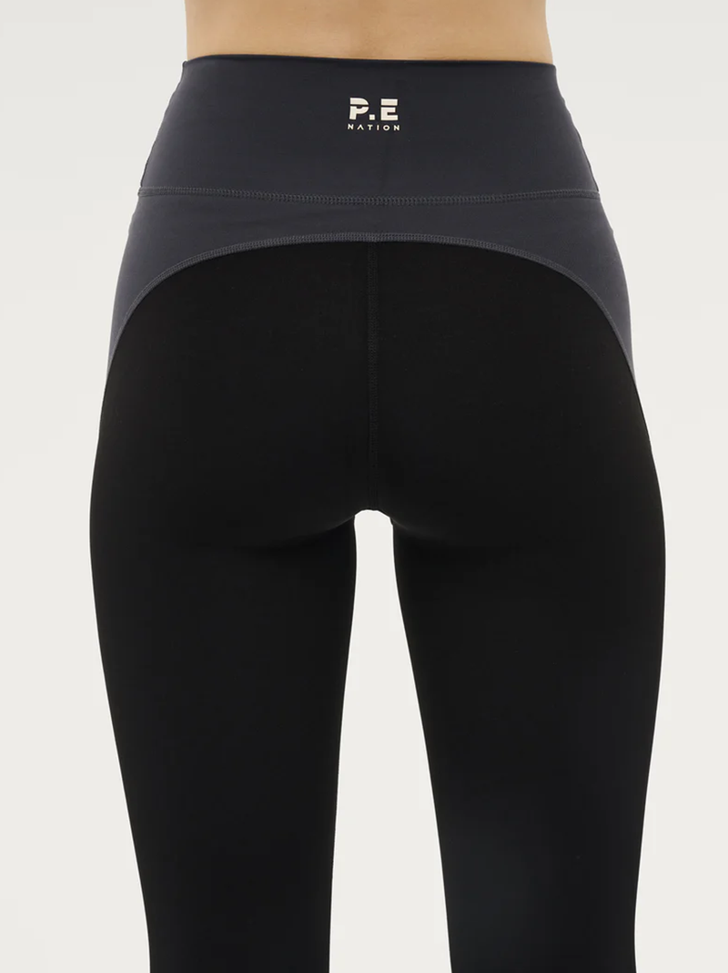 Tempo Legging