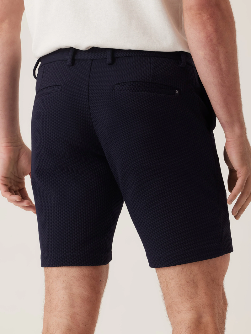 Oasis Bermuda In Hyperloop Honeycomb Black Navy