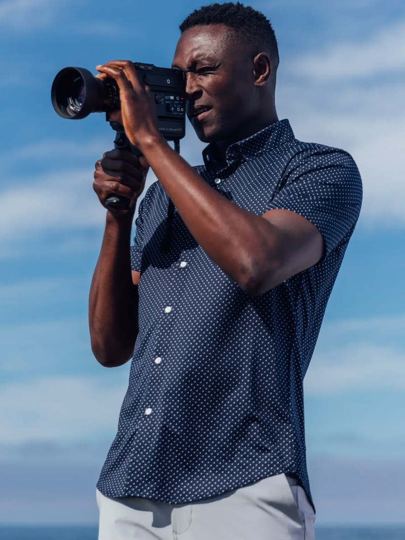 Halyard Short Sleeve in Navy Dot Print