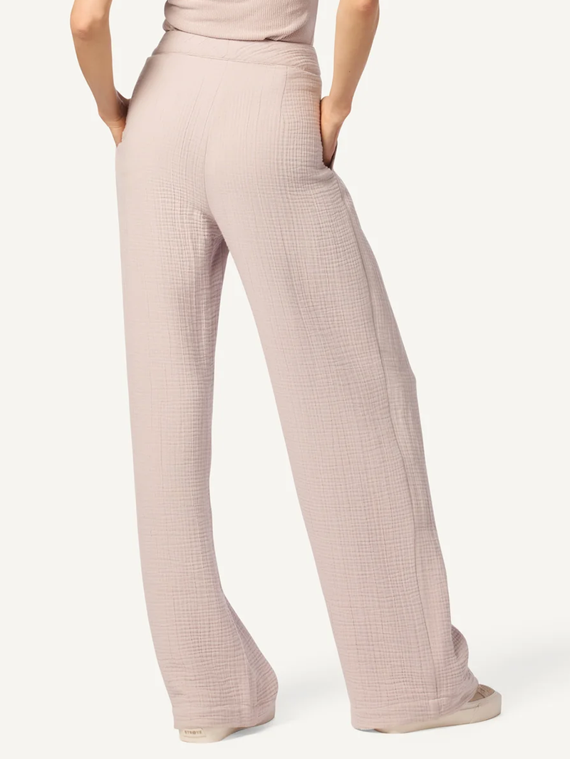 Ryan High Rise Pleated Pant in Himalaya