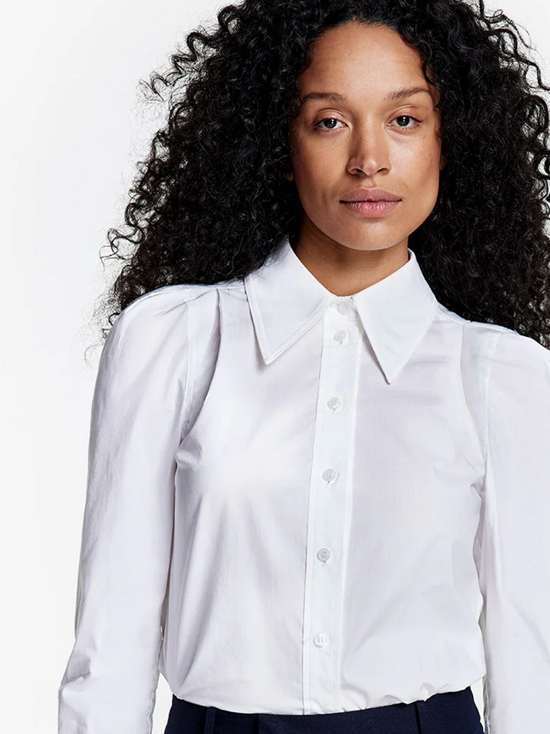 Box Pleat Shirt in White