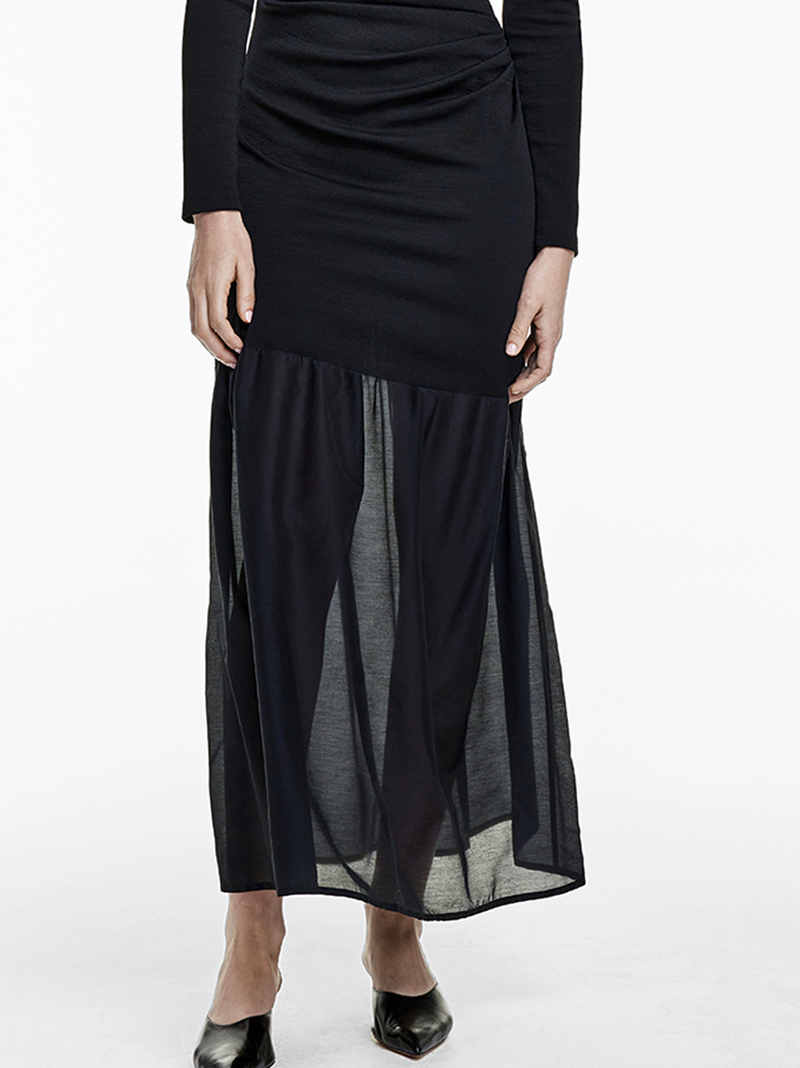 Ruched Midi Dress in Black