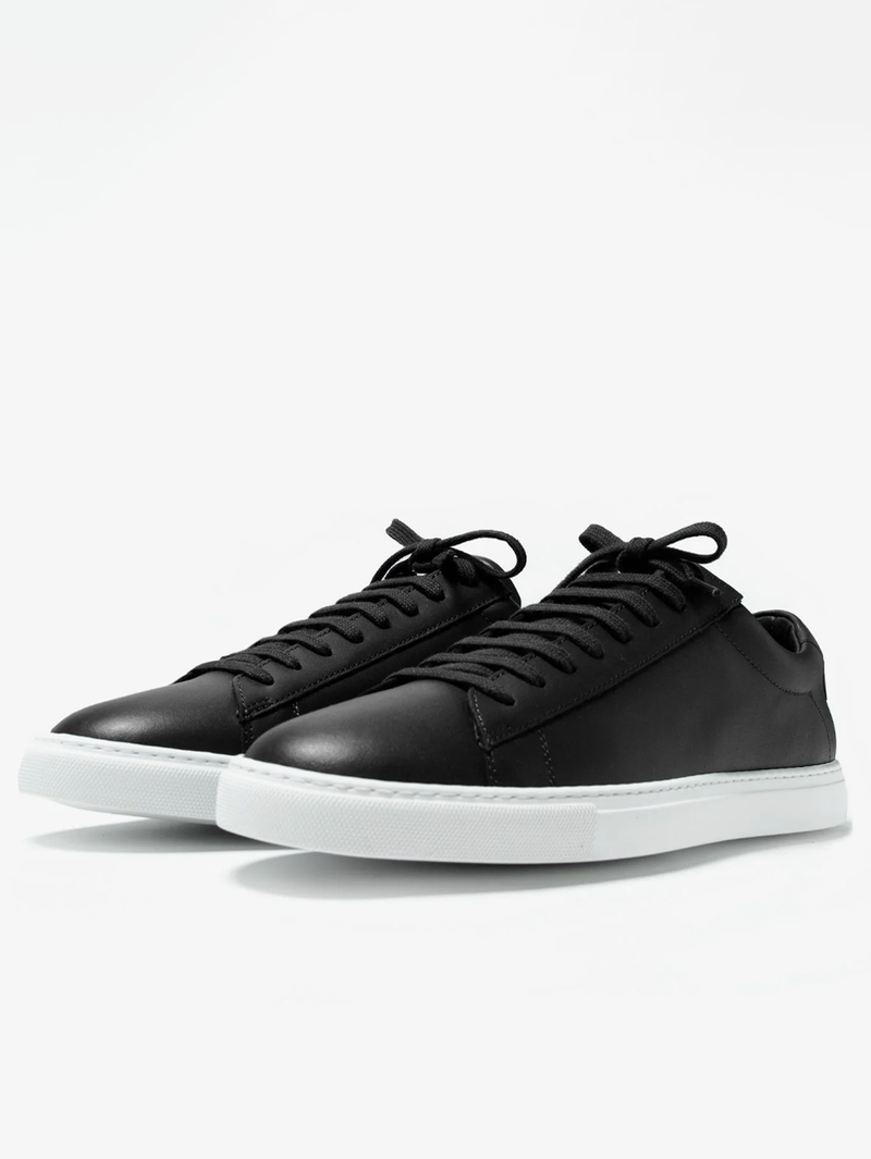 Low 1 Sneaker in Black