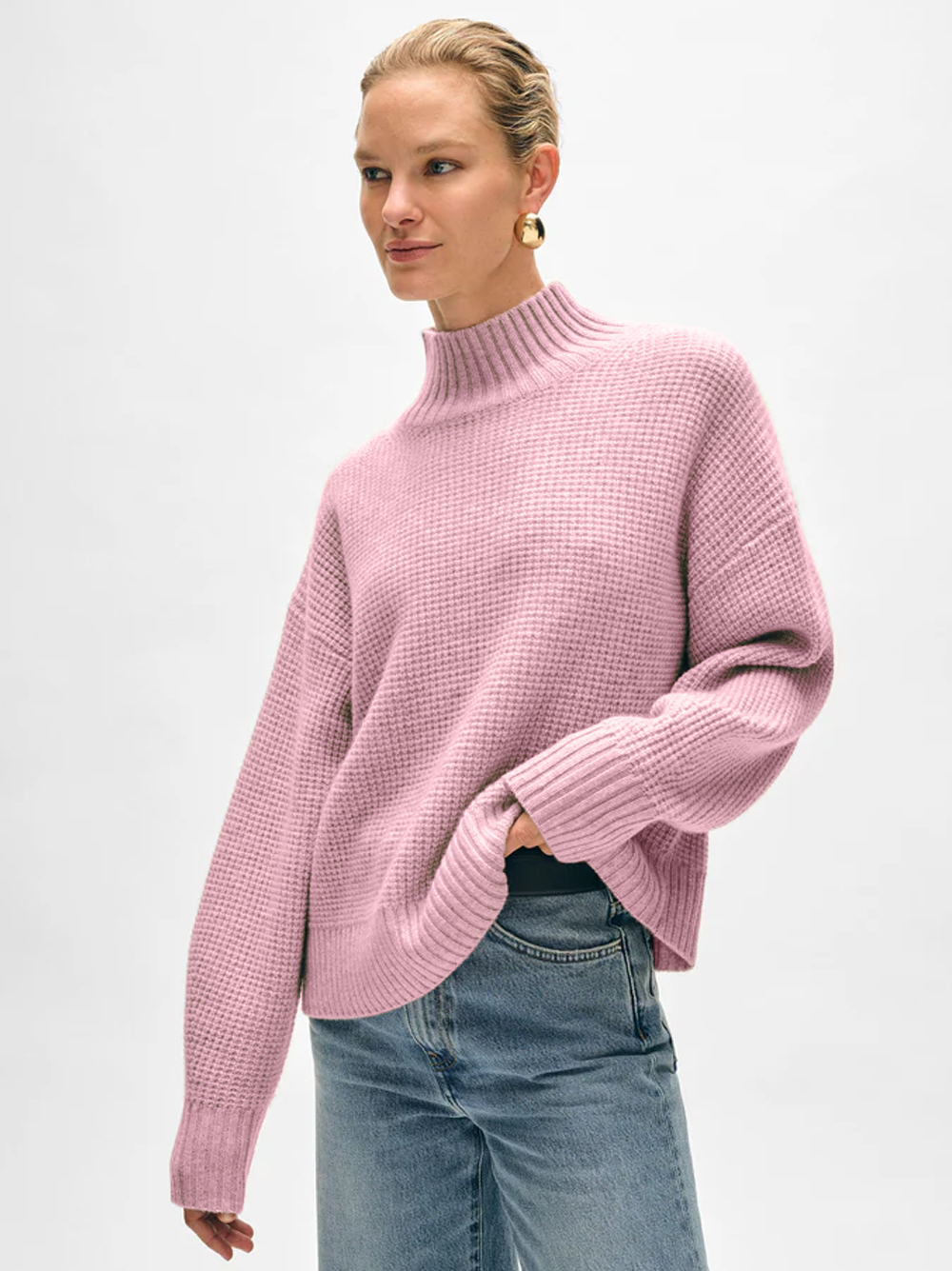 Cashmere Waffle Standneck Sweater