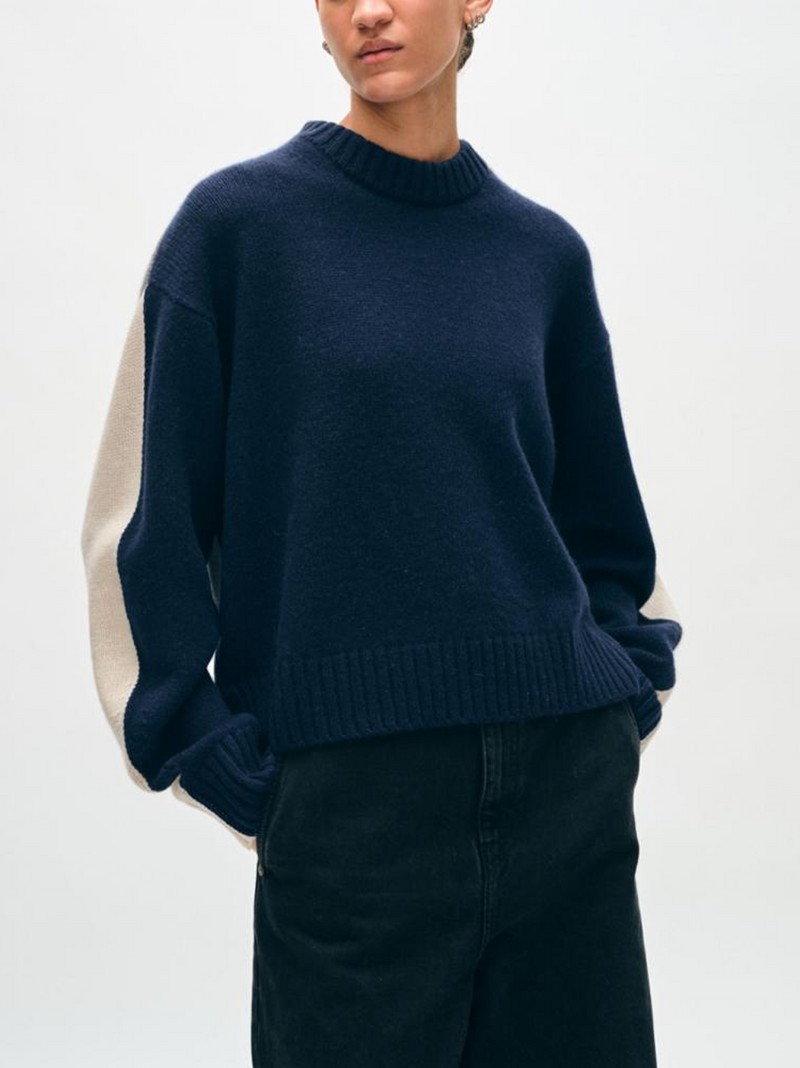 Cashmere Blend Colorblock Crew in Navy